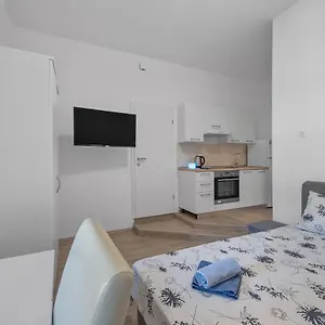 mima-apartments.primorje-gorskikotar.com/