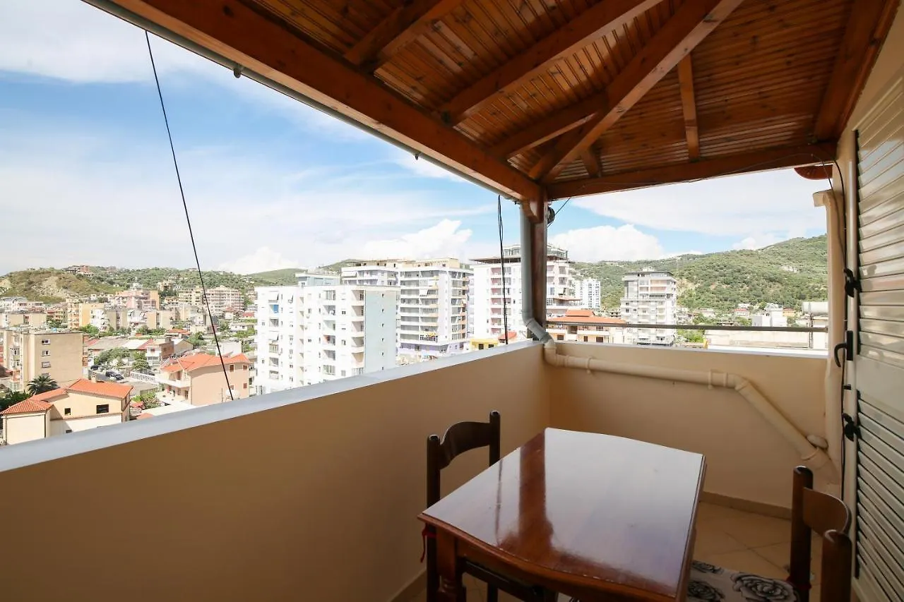 Appartamento Laerti'S Attic Vlorë Albania